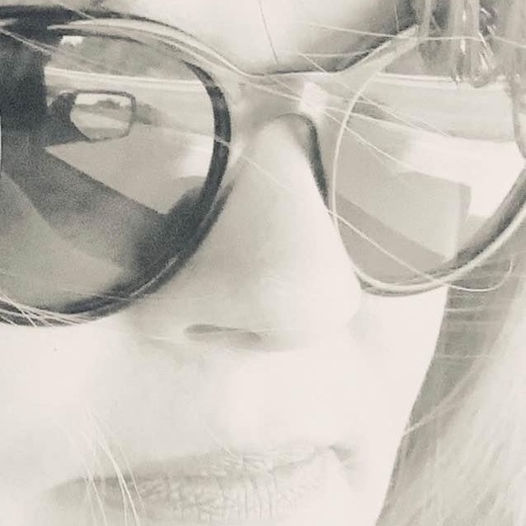 Meet your Posher, Donna kay - Picture 3 of 4